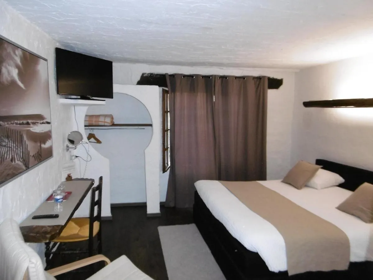 Hotel Le Relais Des Vieilles Postes à Les Avenières
