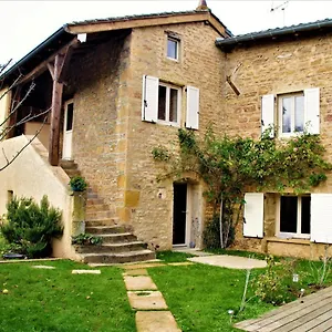 Frühstückspension Le Vieux Pont, Saint-Julien (Rhone)